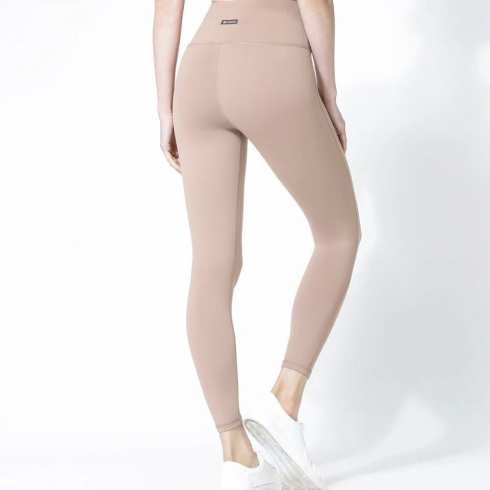 AUMNIE Yoga pants